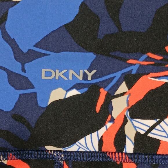 DKNY Floral Sport Leggings 'Welcome to the Jungle' - Picture 6 of 10